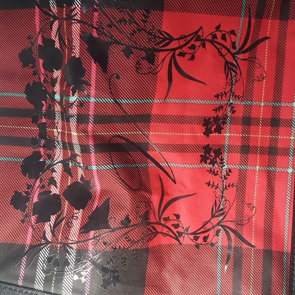 Victoria Secret red plaid - Picture 3 of 4